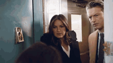 staring questioning interrogating frowning lieutenant olivia benson staring questioning interrogating frowning lieutenant olivia benson