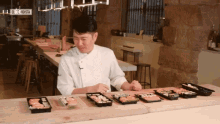 El Comidista Sushi GIF - El Comidista Sushi Hideki GIFs
