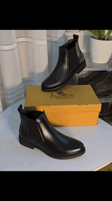 GIF