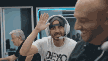 High Five Scammer Payback GIF - High Five Scammer Payback Celebrate GIFs