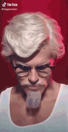 Colonel Sanders Hot GIF - Colonel Sanders Hot Muscle GIFs