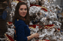 Community Say The Whole Word GIF - Community Say The Whole Word Annie Edison GIFs