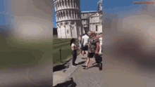 Funny Clapping Clapping GIF - Funny Clapping Clapping Pisa Tower GIFs