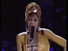 Queen Nippy GIF - Queen Nippy Whitney GIFs