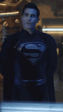 Tyler Hoechlin Superman GIF - Tyler Hoechlin Superman Black Superman GIFs