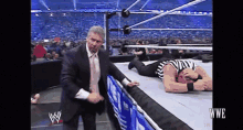 Wwe Out Of Ring GIF - Wwe Out Of Ring Jlk GIFs