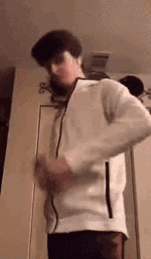 GIF