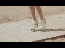 High Heels Falling GIF - High Heels Falling Struggling - Discover & Share  GIFs