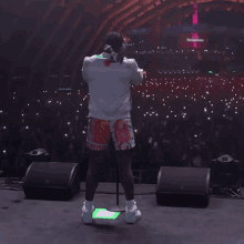 Performing In Front Of The Crowd Kevin Gates GIF - Performing In Front Of The Crowd Kevin Gates Kevingatestv GIFs