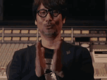 Hideo Kojima Kojima GIF - Hideo Kojima Kojima Kojima Clap GIFs