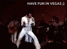 Viva Las Vegas Elvis GIF - Viva Las Vegas Elvis Dance GIFs