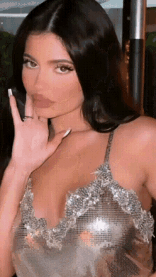 Kylie Jenner Pretty Woman GIF - Kylie Jenner Pretty Woman Glow Up GIFs