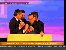 Berlusconi Svenire GIF - Berlusconi Svenire Sviene GIFs