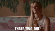 Glee Brittany Pierce GIF - Glee Brittany Pierce Three Two One GIFs