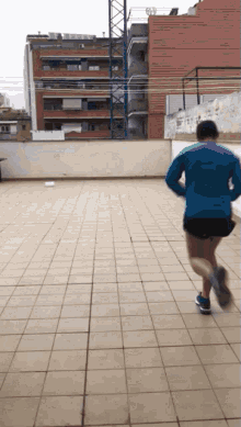 Valli Cooper Running GIF - Valli Cooper Running Exercise GIFs