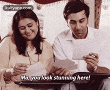 Ma, You Look Stunning Here!.Gif GIF - Ma You Look Stunning Here! Ranbir Kapoor GIFs