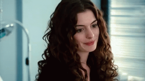 Anne Hathaway Love And Other Drugs GIF - Anne Hathaway Love And Other
