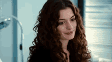 anne hathaway love and other drugs smile shy