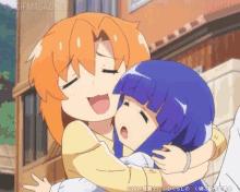 Anime Girl Hug GIF - Anime Girl Hug Loli GIFs