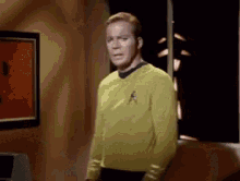 Captain Kirk Dumbass GIF - Captain Kirk Dumbass Star Trek GIFs