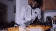 Lovemywife Lakers GIF - Lovemywife Lakers Money GIFs
