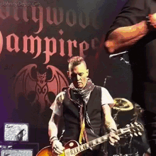 Johnny Depp Hollywood Vampires GIF - Johnny Depp Hollywood Vampires Concert GIFs