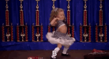 Toddlers And Tiaras Victory GIF - Toddlers And Tiaras Victory Dance GIFs