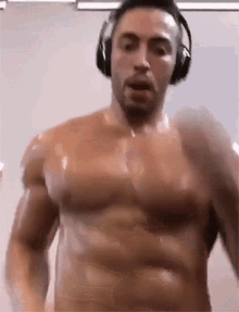 Sweaty Gay Porn Gif - Hot Sweaty Guy GIFs | Tenor
