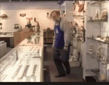 Store Clerk Dancing GIF - Store Clerk Dancing Turn Up GIFs