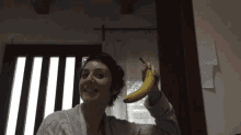 Banana Chebrividi GIF - Banana Chebrividi GIFs