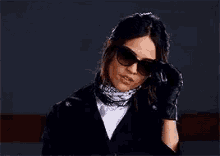 Deal With It Look GIF - Deal With It Look Girl GIFs