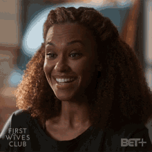 Laughing Ari Montgomery GIF - Laughing Ari Montgomery First Wives Club GIFs