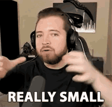 Really Small Little GIF - Really Small Little Tiny GIFs