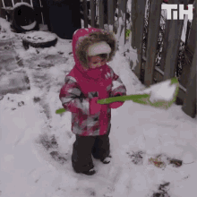 Snow Shovels GIF - Snow Shovels Baby GIFs