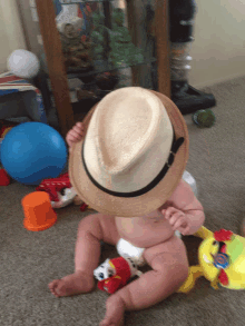 Baby Hat GIF - Baby Hat Cute GIFs