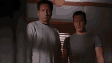 Doggett X Files Mulder GIF - Doggett X Files Mulder GIFs