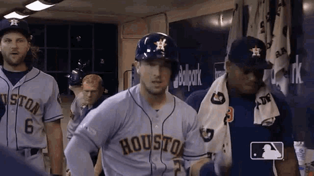 Alex Bregman Houston Astros GIF - Alex Bregman Houston Astros Baseball -  Discover & Share GIFs