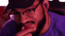 Retromanny Senpairetro GIF - Retromanny Senpairetro Sniff GIFs