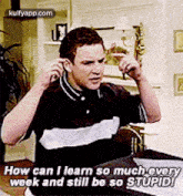 How Can I Learn So Much Everyweek And Still Be So Stupidi.Gif GIF - How Can I Learn So Much Everyweek And Still Be So Stupidi Boy Meets-world Q GIFs