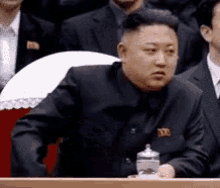 Kim Jong Un Nodding GIF - Kim Jong Un Nodding Clapping GIFs