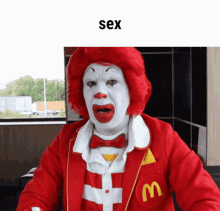 Ronald Mcdonald Mc Donalds GIF - Ronald Mcdonald Mc Donalds Sex GIFs