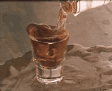 Liquior Whiskey GIF - Liquior Whiskey Pouring GIFs