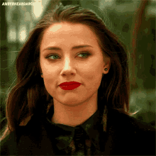 Amber Heard 3days To Kill GIF - Amber Heard 3days To Kill Vivi Delay GIFs