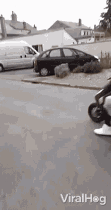 Ride Viralhog GIF - Ride Viralhog Scooter GIFs
