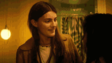 Diana Silvers Kaitlyn Dever GIF - Diana Silvers Kaitlyn Dever Kissing GIFs