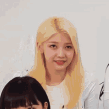 Everglow Reaction Everglow GIF - Everglow Reaction Everglow Confused GIFs
