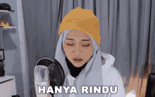 Hanya Rindu Ayuenstar GIF - Hanya Rindu Ayuenstar Hits Records GIFs