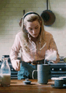 The Haunting Of Bly Manor Dani Clayton GIF - The Haunting Of Bly Manor Dani Clayton Making Tea GIFs