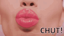 Sonmôi Hôn Gáihôn Chụt Yêuanh Thíchanh GIF - Lipstick Kiss Girl Kiss GIFs