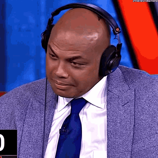 Charles Barkley Headphones GIF Charles Barkley Headphones No Discover Share GIFs